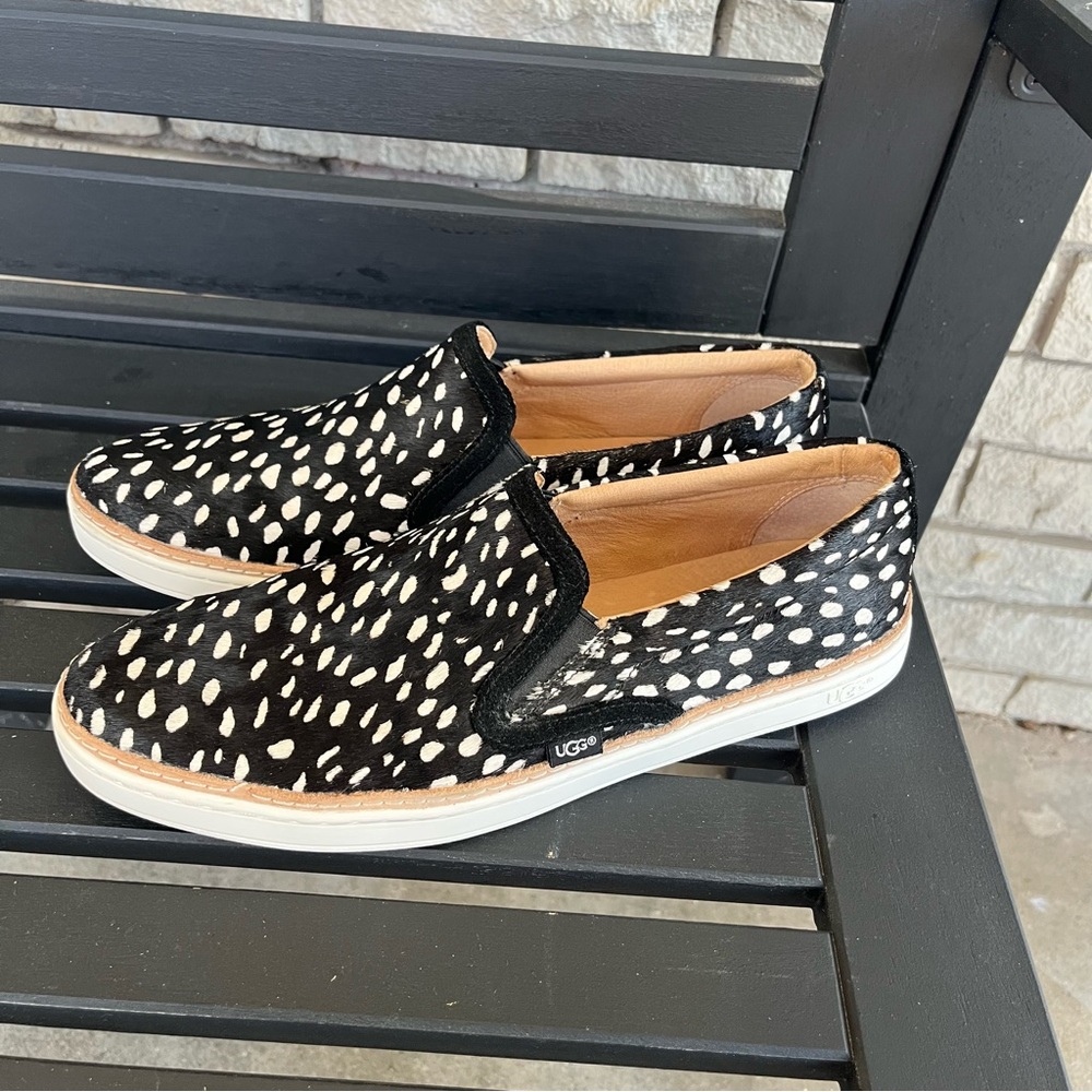 Ugg Black Soleda Exotic Calf Hair Speckled Slip On Sneakers Size 10